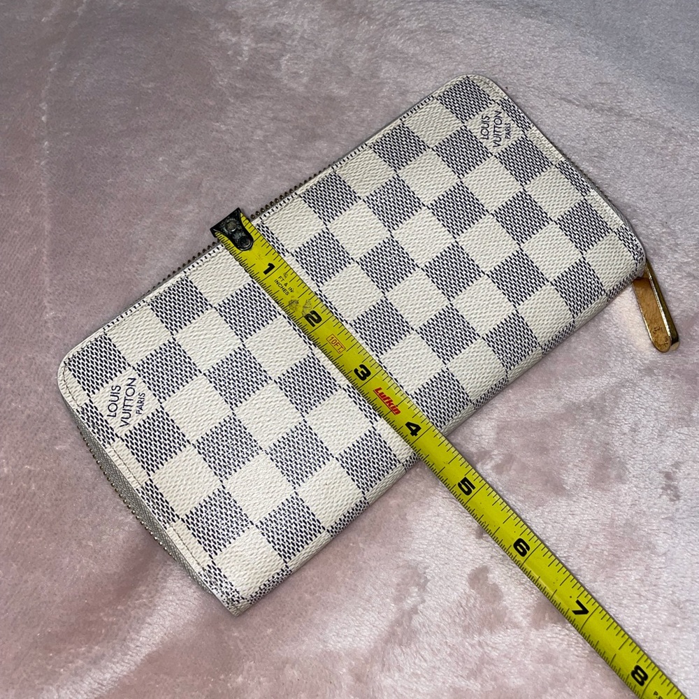 ✨Louis Vuitton Damier Zippy Wallet✨ - Picture 4 of 13